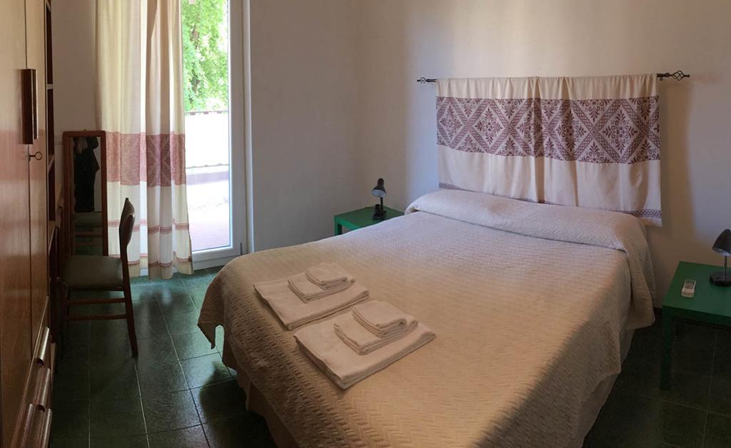 B&b Sulis Alghero Bagian luar foto